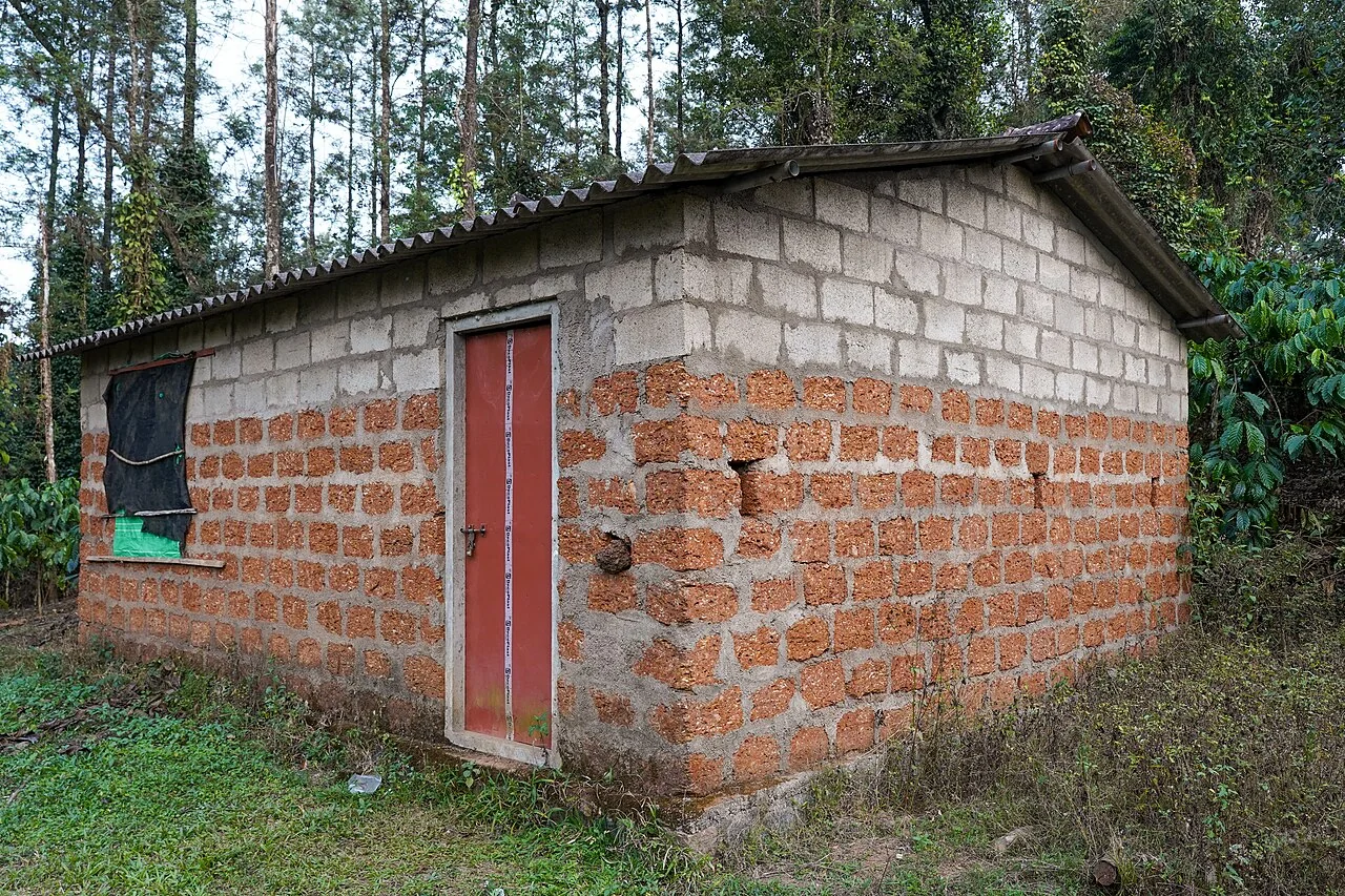 Laterite AAC Block Building Coorg Feb24 A7C 09393